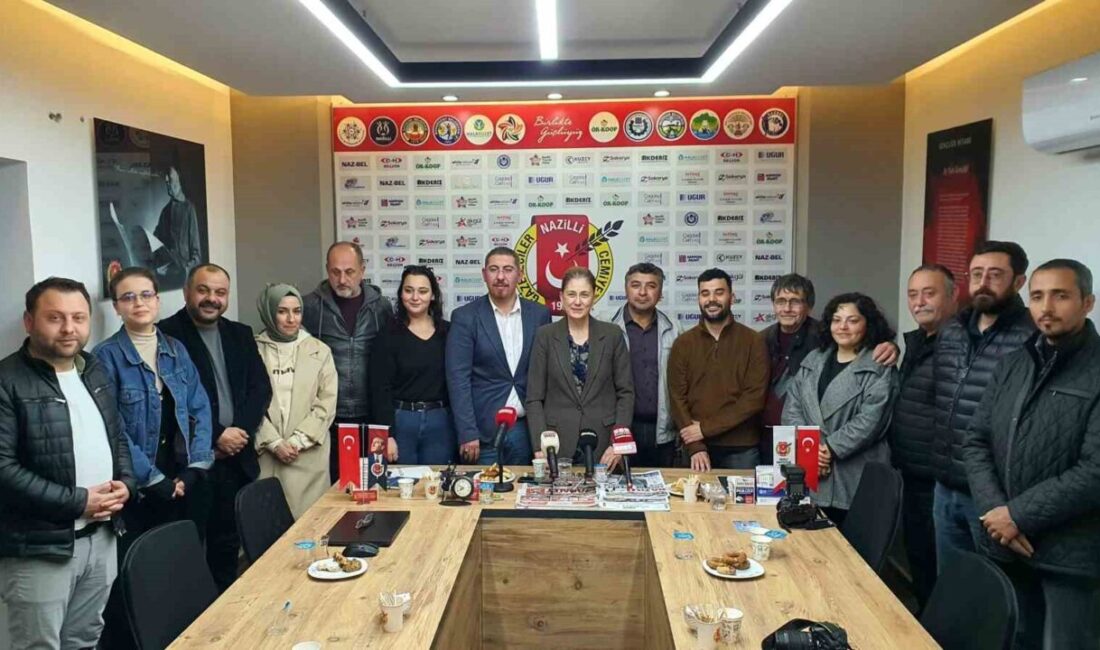 Aydın’ın Nazilli ilçesinde görev yapan basın mensuplarını ziyaret eden İlçe