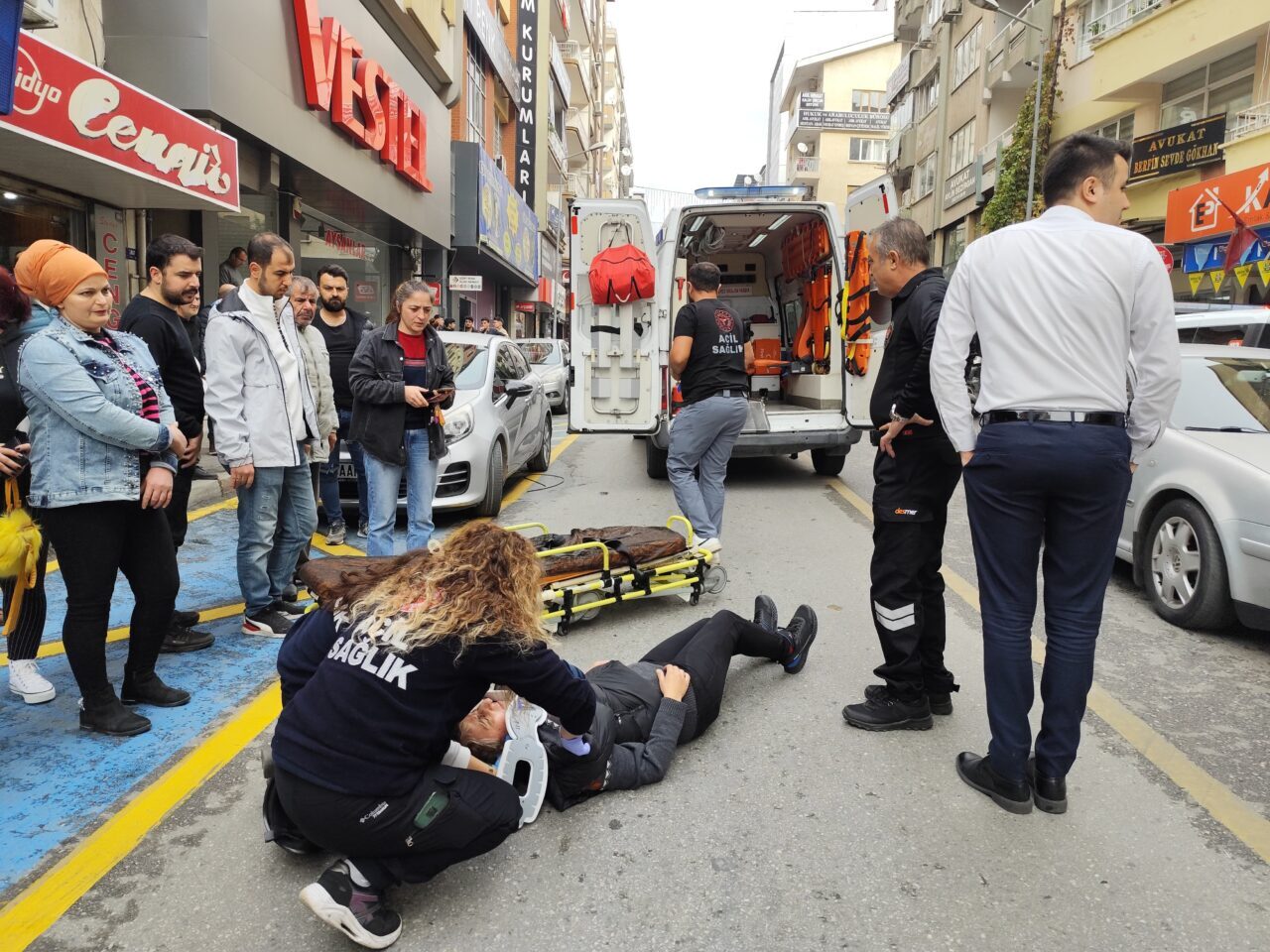 AYDIN (AA) – Aydın’ın Nazilli ilçesinde elektrik bisikletin yayaya çarpması
