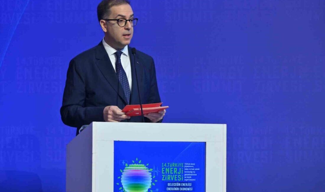 Petrol Ofisi Grubu CEO’su Mehmet Abbasoğlu, “Türkiye, yakın coğrafyanın enerji