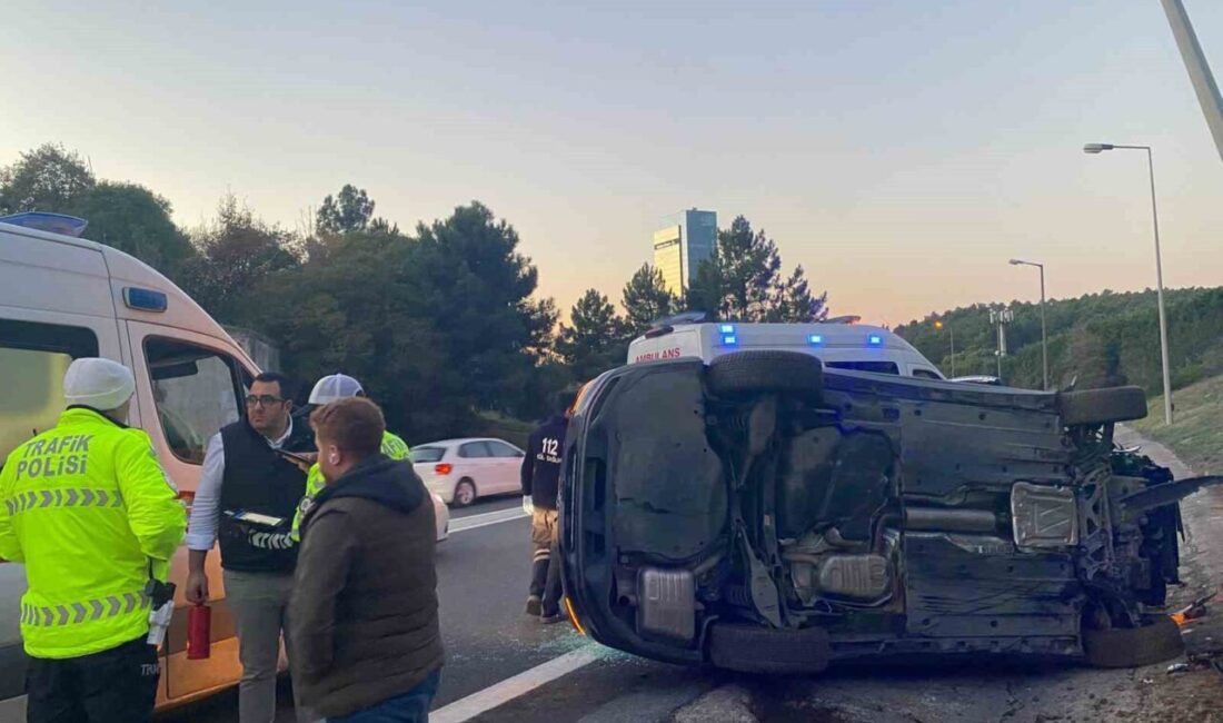 Ümraniye’de emniyet şeridinde duraklama yapan otomobil, bir anda yola atlayınca