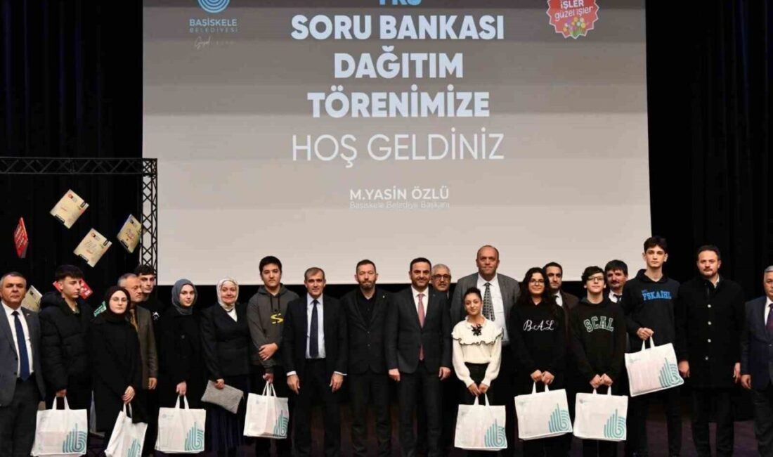 Başiskele’de 12. sınıf öğrencilerine bu yıl da YKS soru bankası