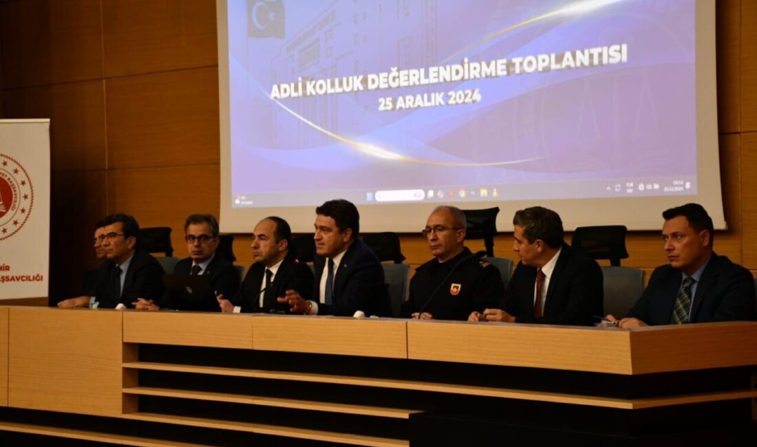 Eskişehir Cumhuriyet Başsavcılığı tarafından gerçekleştirilen ’Adli Kolluk Değerlendirme Toplantısı’nda adli