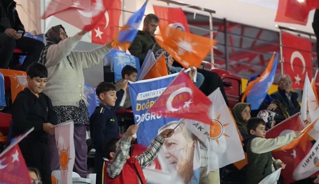 AK Parti’nin İstanbul’daki kongre maratonu başladı. AK Parti İstanbul İl