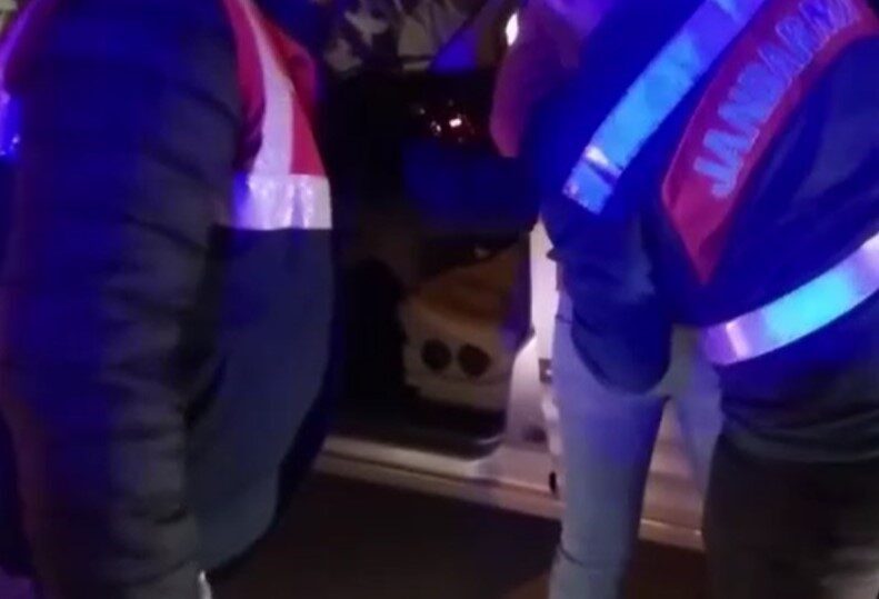 Aydın’da jandarma ekipleri tarafından Narkokapan-4 operasyonu kapsamında 5 kilogram uyuşturucu