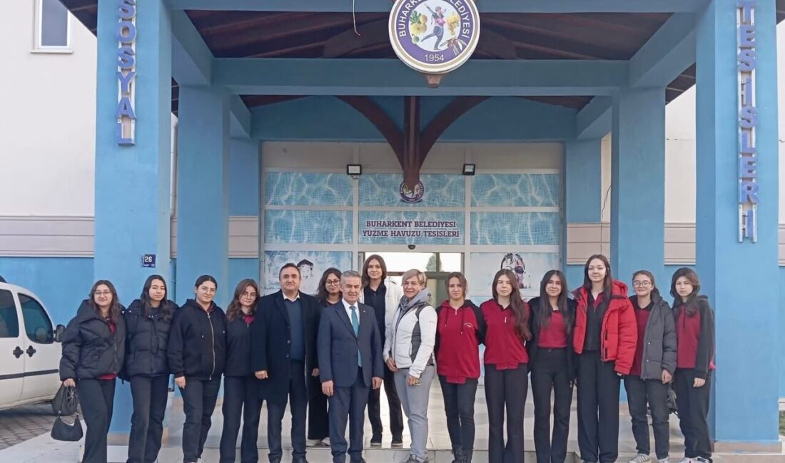 Buharkent Belediye Başkanı Mehmet Erol, Aydın genelinde düzenlenen Okullar Arası