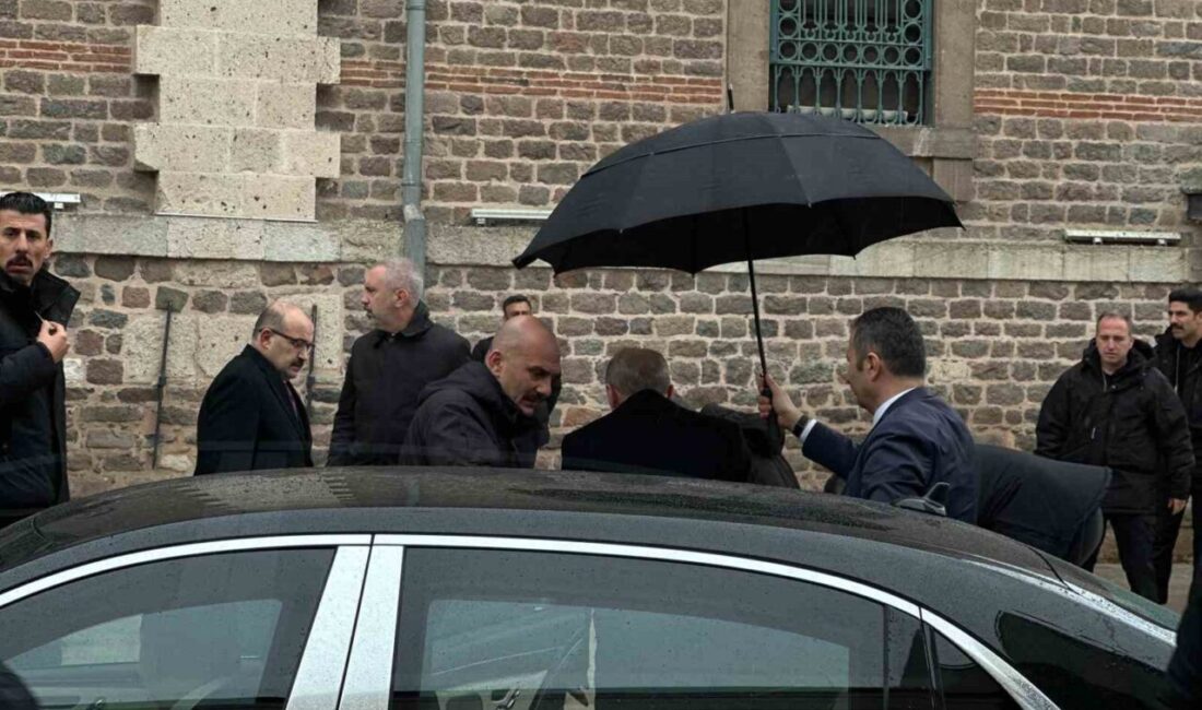 Cumhurbaşkanı Recep Tayyip Erdoğan, AK Parti Balıkesir İl Başkanlığı’nın kongresine