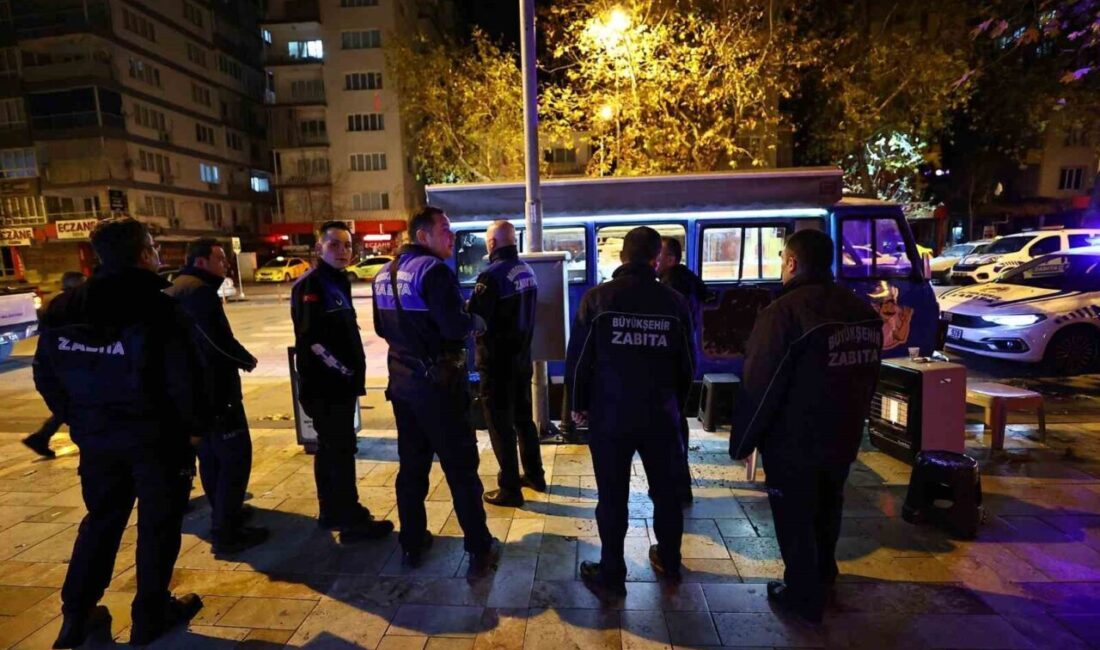 Denizli Büyükşehir Belediyesi, halk sağlığını tehdit eden seyyar gıda satıcılarına