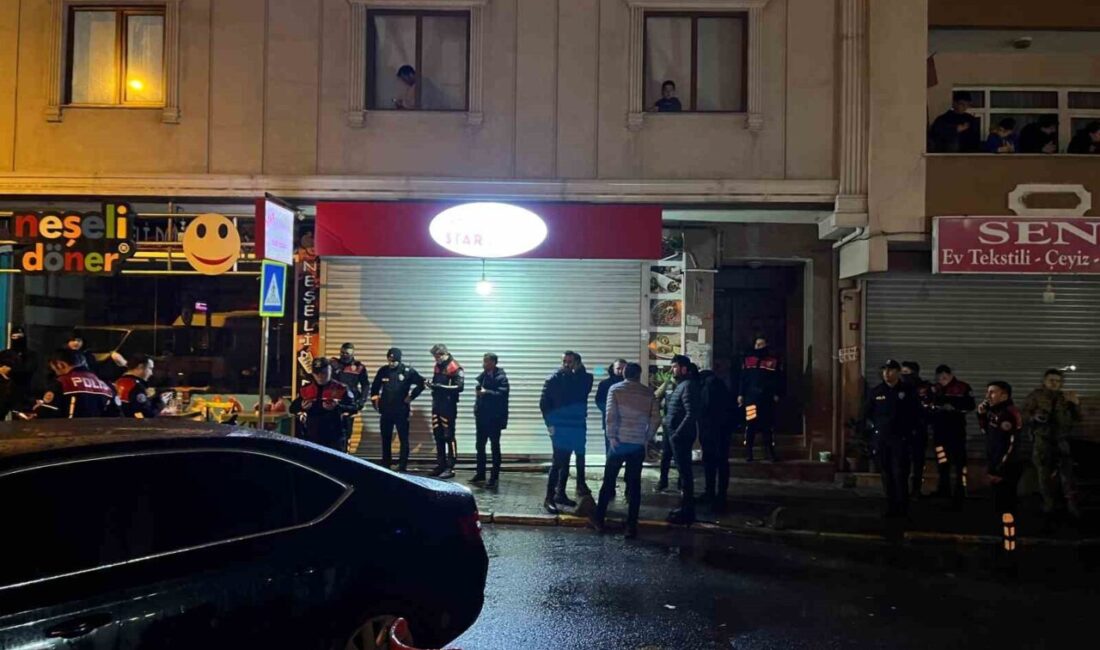 Esenyurt’ta, çiğköftecinin bir kıza tacizde bulunduğu iddiası üzerine vatandaşlar iş