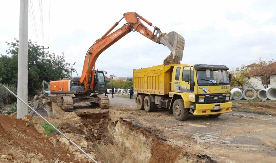 Antalya Büyükşehir Belediyesi, şiddetli yağış sonrasında oluşan su taşkınları sonucu