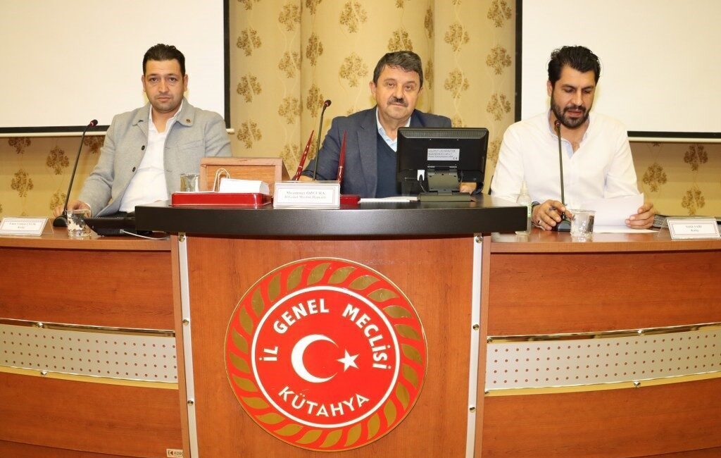 Kütahya İl Genel Meclisi, Muammer Özcura başkanlığında olağanüstü bir toplantı
