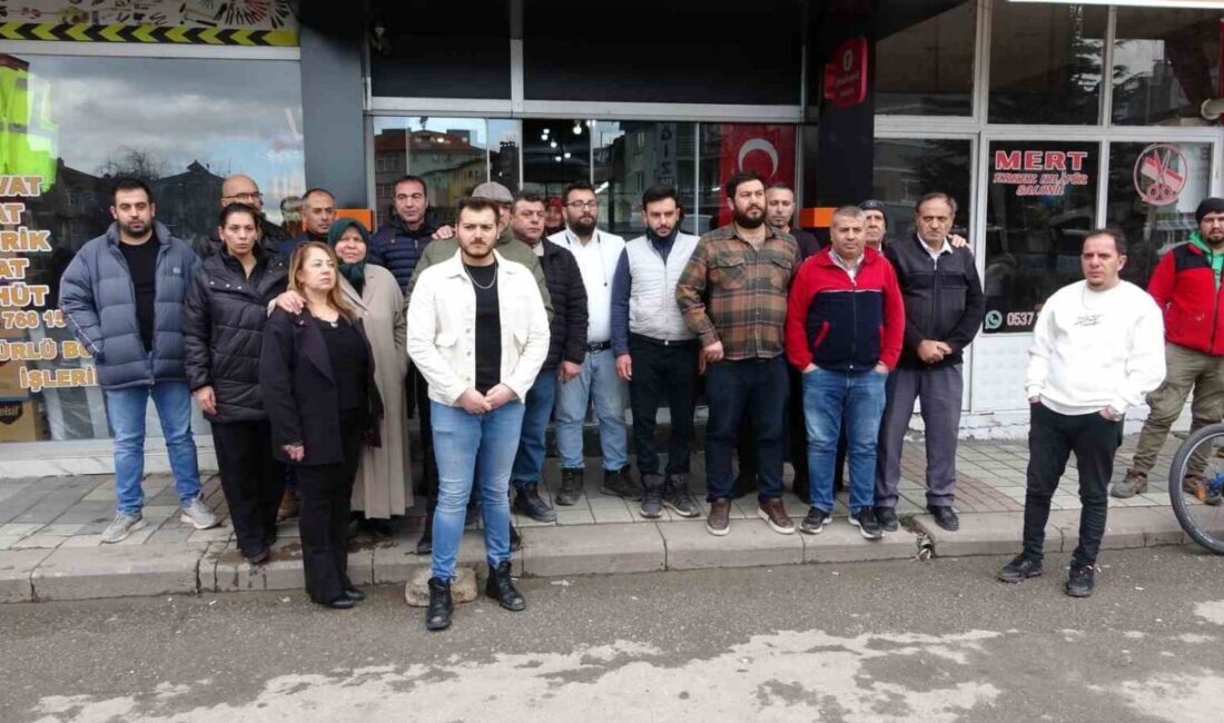 Kütahya’nın Menderes Bulvarı’nda faaliyet gösteren 17 esnaf, iskan belgesi olmadığı
