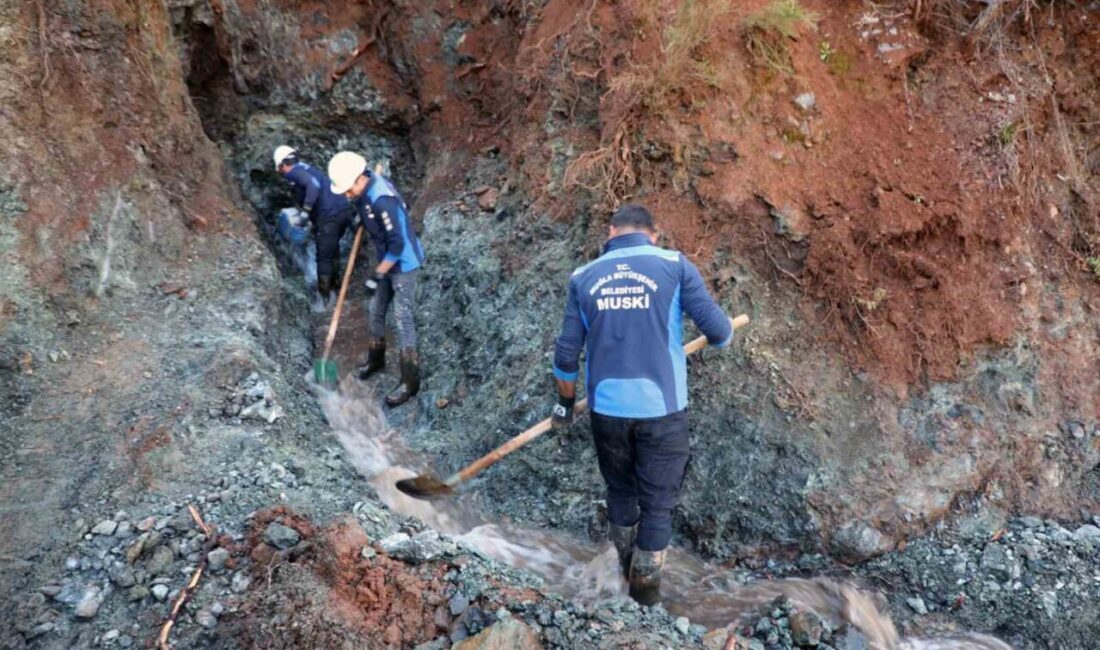 Muğla Büyükşehir Belediyesi MUSKİ ekipleri Dalaman İlçesi Karaağaç Mahallesinde gerçekleştirdiği