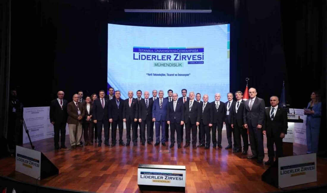 İstanbul Üniversitesi Cerrahpaşa Lider Zirvesi programına katılan Ticaret Bakanı Ömer