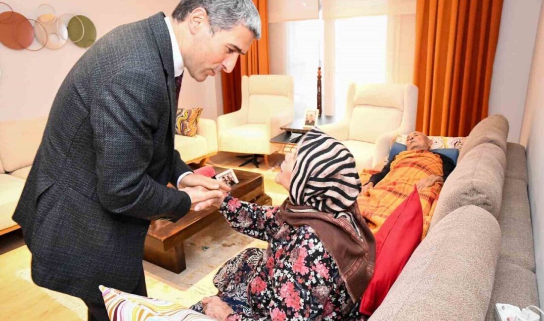 Uşak Valisi Naci Aktaş, Şehit Piyade Uzman Çavuş Ali Turgut’un