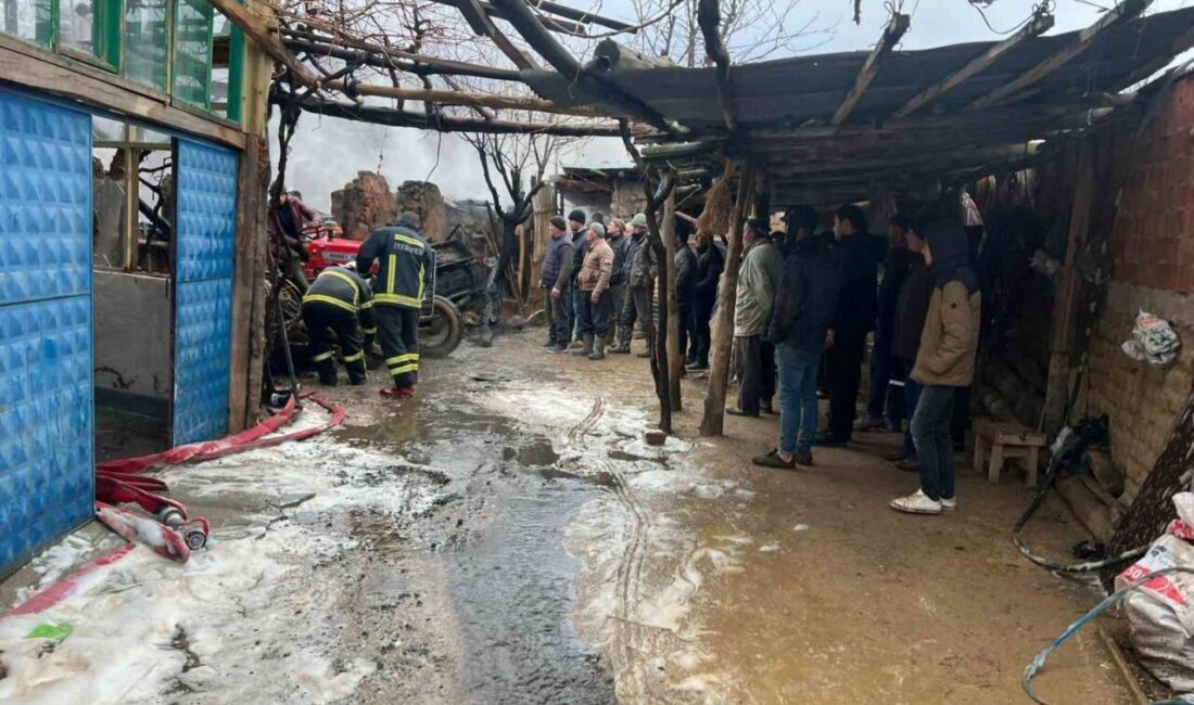 Isparta’nın Şarkikarağaç ilçesine bağlı Çaltı köyünde bulunan evde yangın çıktı.