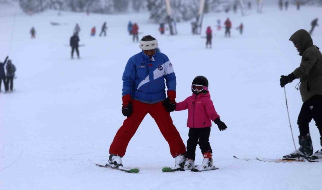 Türkiye’nin en önemli doğa ve kayak turizm merkezlerinden Uludağ’da kayak