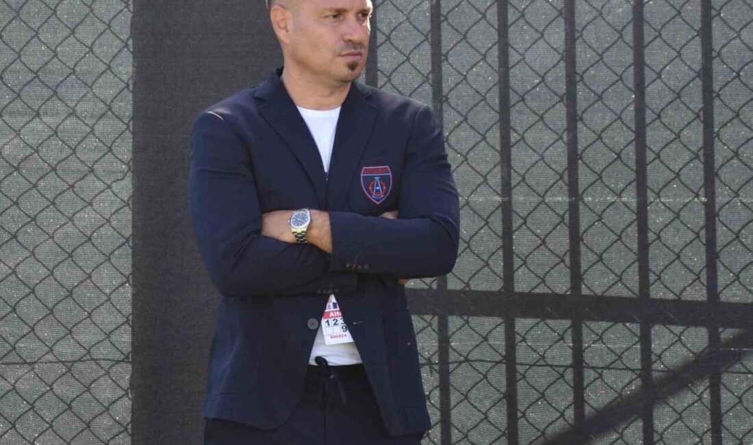 Antalya kampında önemli açıklamalarda bulunan Altınordu Sportif Direktörü Murat Korkmaz,