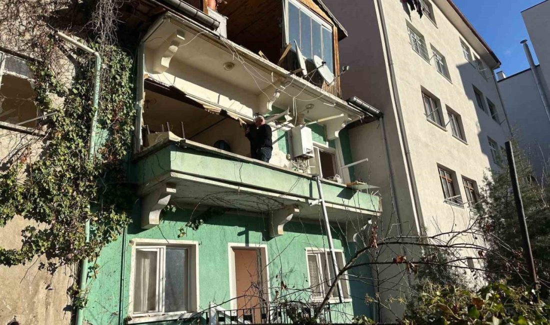 Ankara’da apartman dairesinde meydana gelen doğal gaz patlaması nedeniyle 1