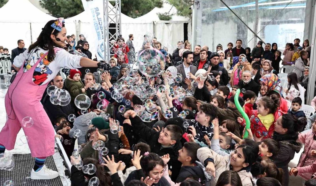 Bağcılar’da çocuklar, iki haftalık yarıyıl tatilini Bağcılar Belediyesi’nin düzenlediği Çocuk