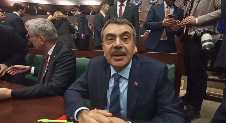 Milli Eğitim Bakanı Yusuf Tekin, CHP Genel Başkanı Özgür Özel’in