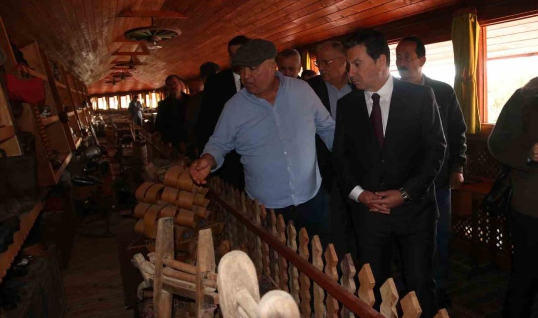 Muğla Büyükşehir Belediye Başkanı Ahmet Aras öncülüğünde düzenlenen kahvaltı etkinliği,