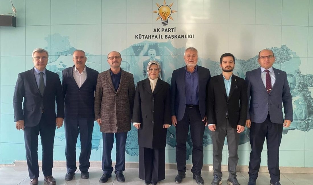 Birlik Vakfı Kütahya Şube Başkanı Ali İhsan Özdemir, yönetim kurulu