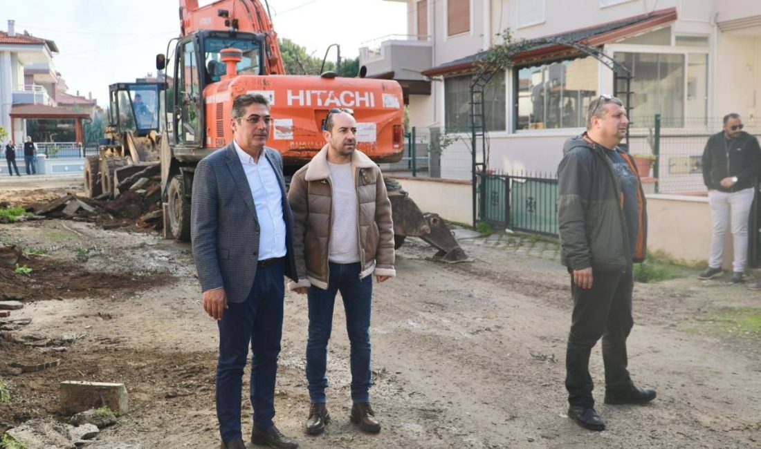Burhaniye Belediyesi Fen İşleri Müdürlüğü ekipleri, ilçe genelinde kapsamlı yol