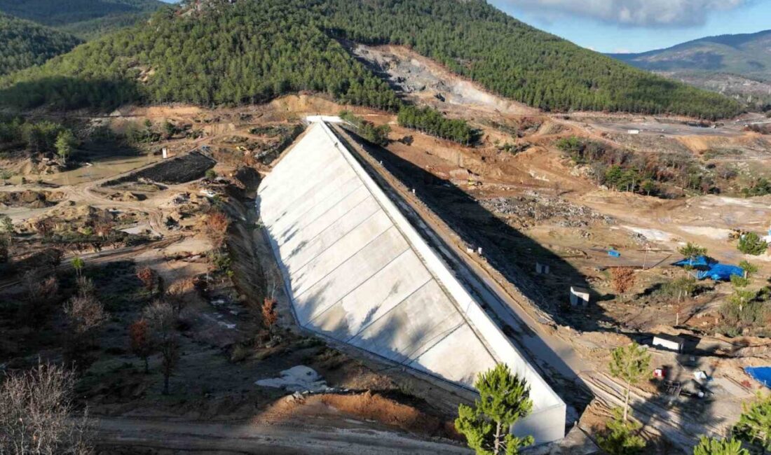 Tarım ve Orman Bakanlığı tarımda modern sulamayı yaygınlaştırmak, toplulaştırma çalışmalarıyla