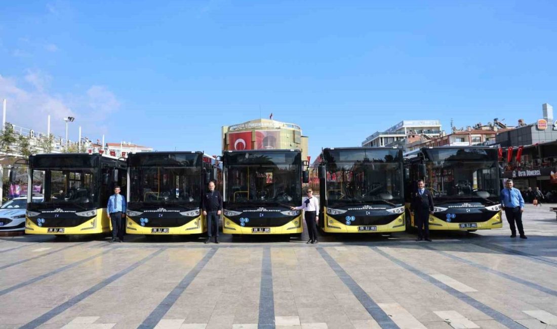 Aydın’ın sarı civcivleri olarak bilinen toplu taşıma otobüsleri, her gün