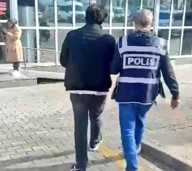 Denizli İl Emniyet Müdürlüğü ekiplerince fuhşa teşvikten 12 yıl 3