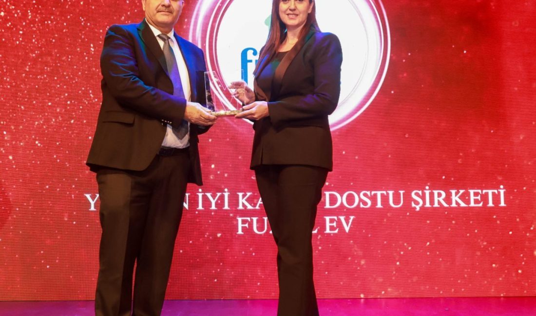 - Fuzul Tasarruf Finansman AŞ Yönetim Kurulu Başkanı Eyüp Akbal:
-