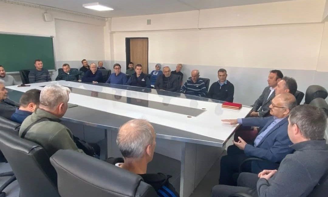 Kütahya’nın Gediz ilçesinde görev yapan ve geçtiğimiz günlerde istifasını sunan