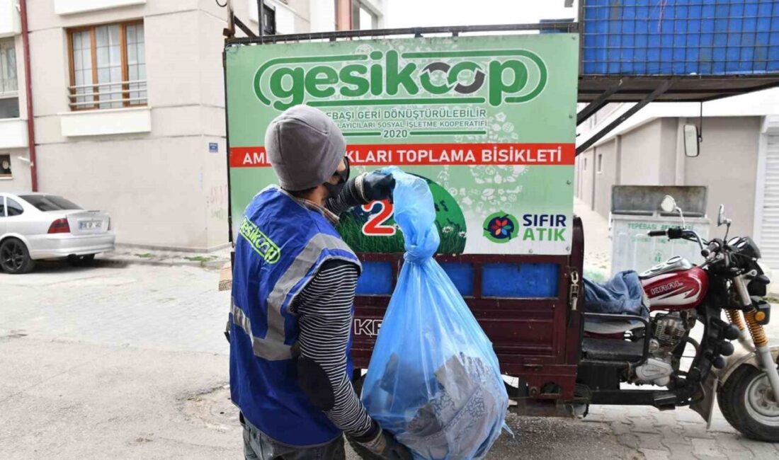Tepebaşı Belediyesi’nin öncülüğünde kurulan ve sokak toplayıcılarını tek bir çatı