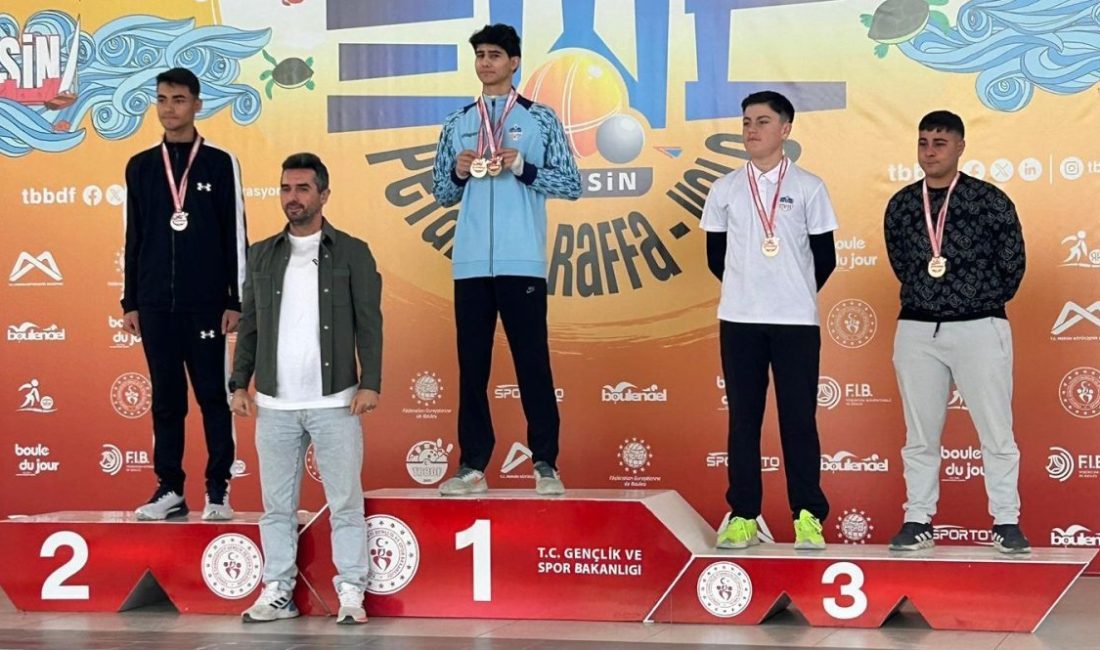 Kahramankazan Belediyespor Kulübü Bocce Takımı, Mersin’de düzenlenen M. İzzet Gelegen