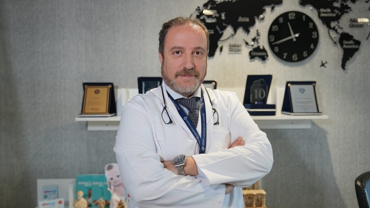 - Medipol Sağlık Grubundan Çocuk Nefrolojisi Uzmanı Prof. Dr. Cihangir