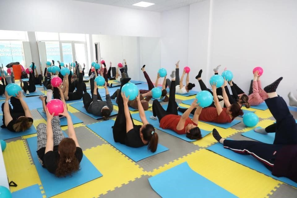 Merkezefendi Belediyesi tüm vatandaşları sporla iç içe olmalarını sağlamak amacıyla