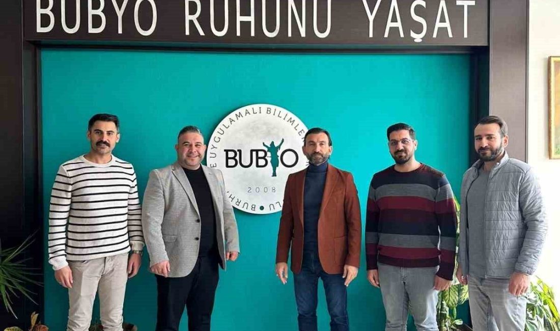 Burhaniye Uygulamalı Bilimler Fakültesi’nden mezun olan ve kendi okullarında göreve