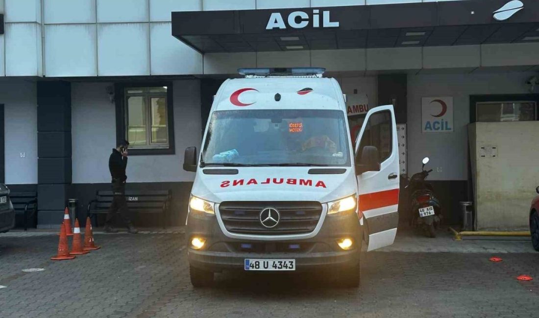 Muğla’nın Milas ilçesinde balkondan düştüğü öğrenilen bebek hastaneye kaldırıldı. Ahmet