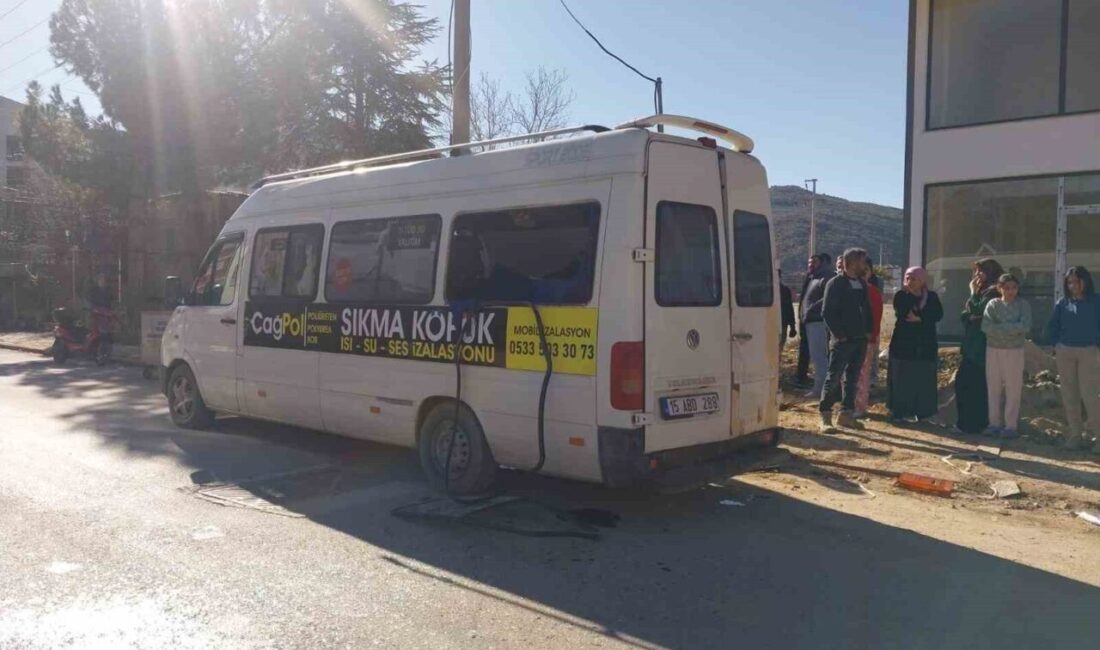 Burdur’un Bucak ilçesinde mobil izolasyon aracı içerinde bulunan kimyasal madde