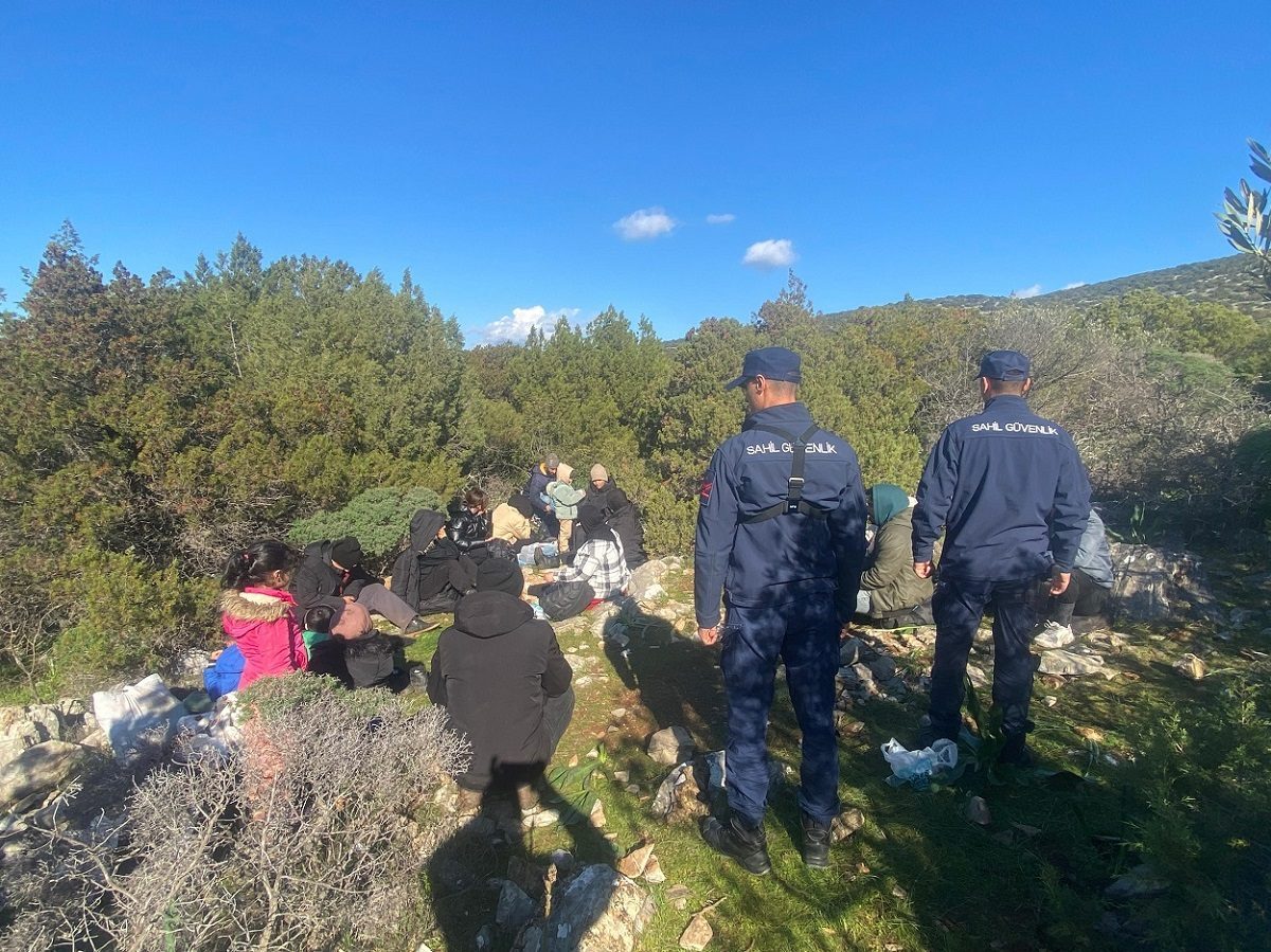MUĞLA (AA) – Muğla'nın Bodrum ilçesinde aralarında çocuklarında olduğu 18