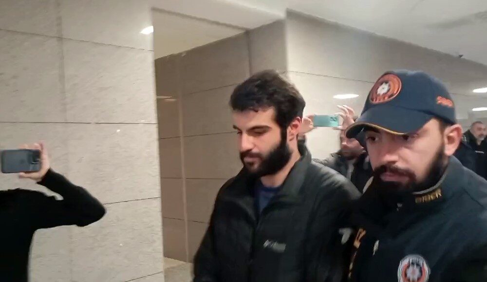 Oyuncu Atakan Yılmaz, yasadışı bahis reklamı yaparak insanları teşvik ettiği