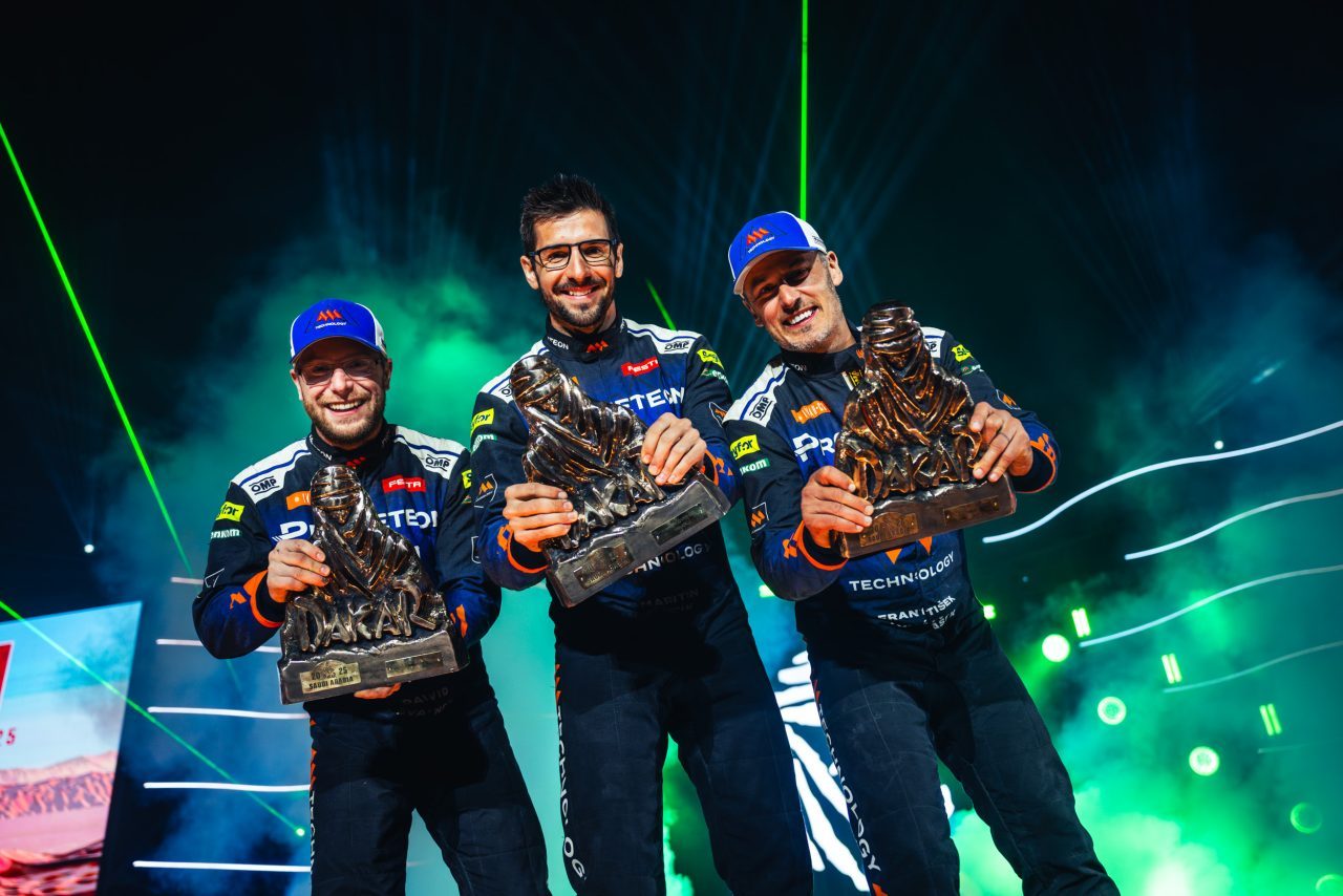 - Prometeon sporcusu Martin Macik Jr:
- "Prometeon S02 Rally lastiği,