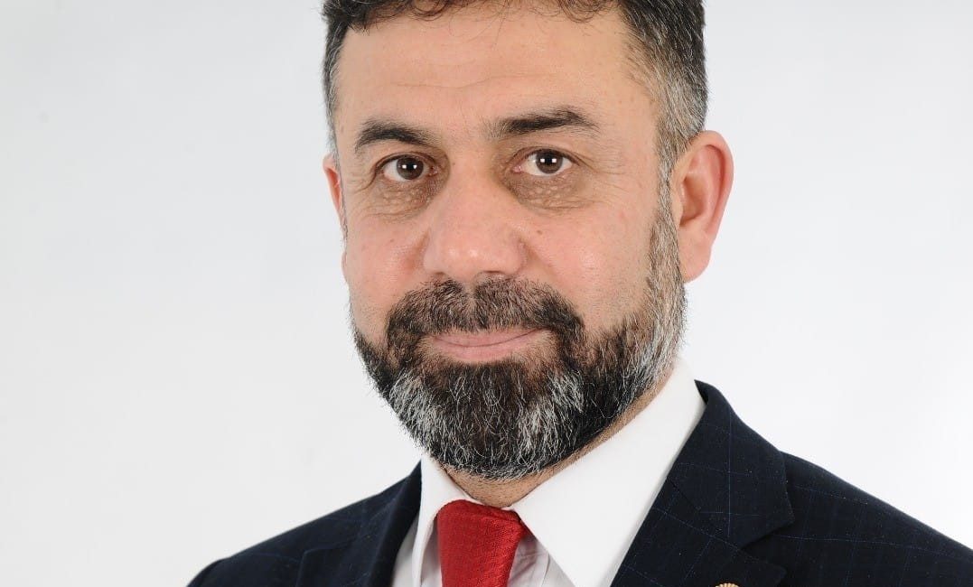 Saadet Partisi Kütahya İl Başkanlığı’nda görev değişimi yaşandı. Parti genel