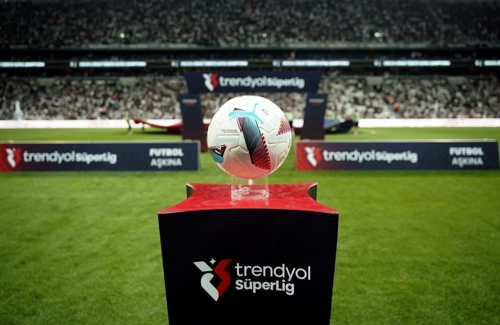 Trendyol Süper Lig’de 22. hafta, yarın oynanacak 2 karşılaşmayla başlayacak.