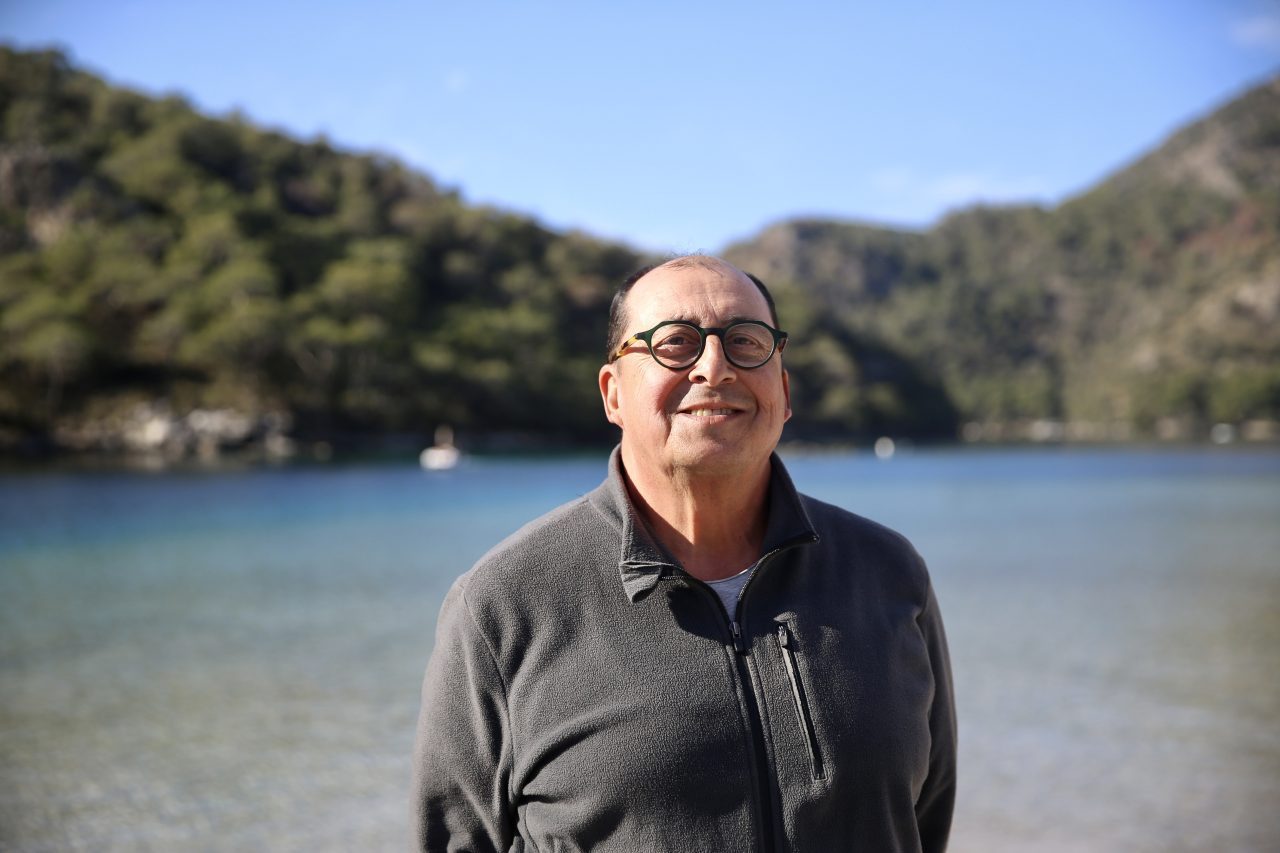 - Plajın işletme müdürü Burak Ardahan:
- "Olmazsa olmaz denilen, gezilecek