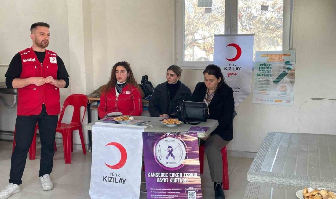 Uşak’ta Beylerhan köyünde kadınlara hijyen eğitimi ve meme kanseri hakkında