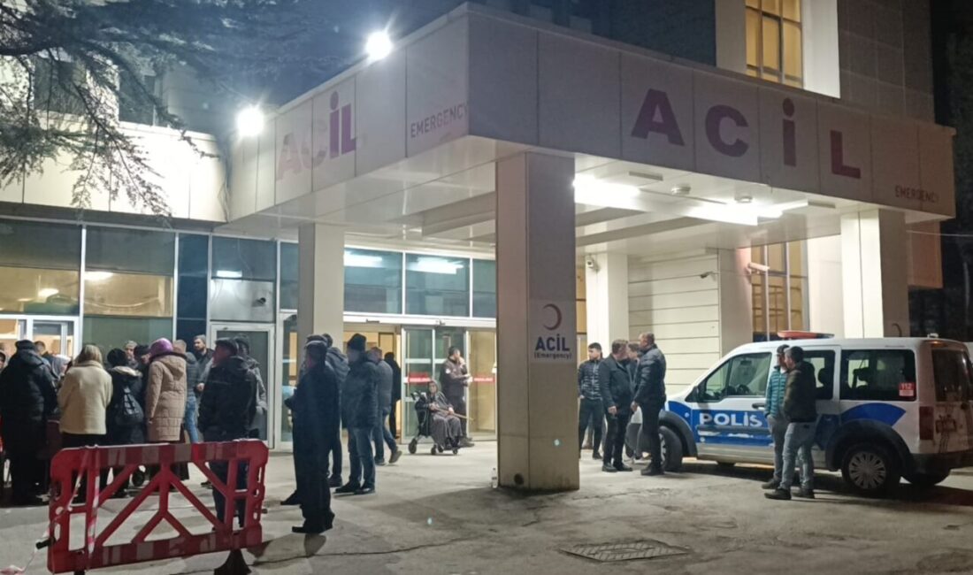 AFYONKARAHİSAR (AA) – Afyonkarahisar'ın Sandıklı ilçesinde, tartıştığı kişiyi tabancayla öldüren