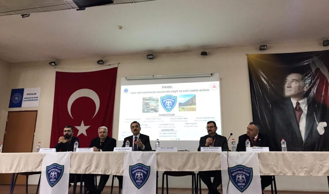 AFYONKARAHİSAR (AA) – Afyonkarahisar'ın Hocalar ilçesinde "Yıkık Miryokefalon Kalesinin Keşfi