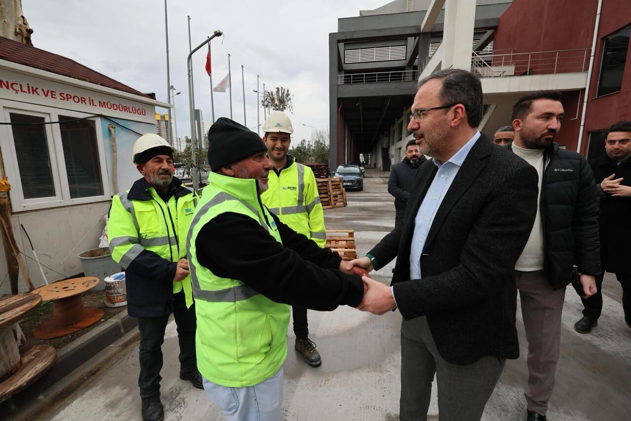 İZMİR (AA) – AK Parti İzmir Milletvekili Mehmet Muharrem Kasapoğlu,