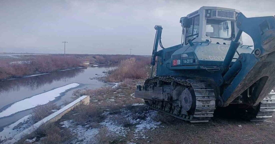 Afyonkarahisar Bolvadin Kaymakamlığından yapılan açıklamada Eber Gölü’nü besleyen en büyük